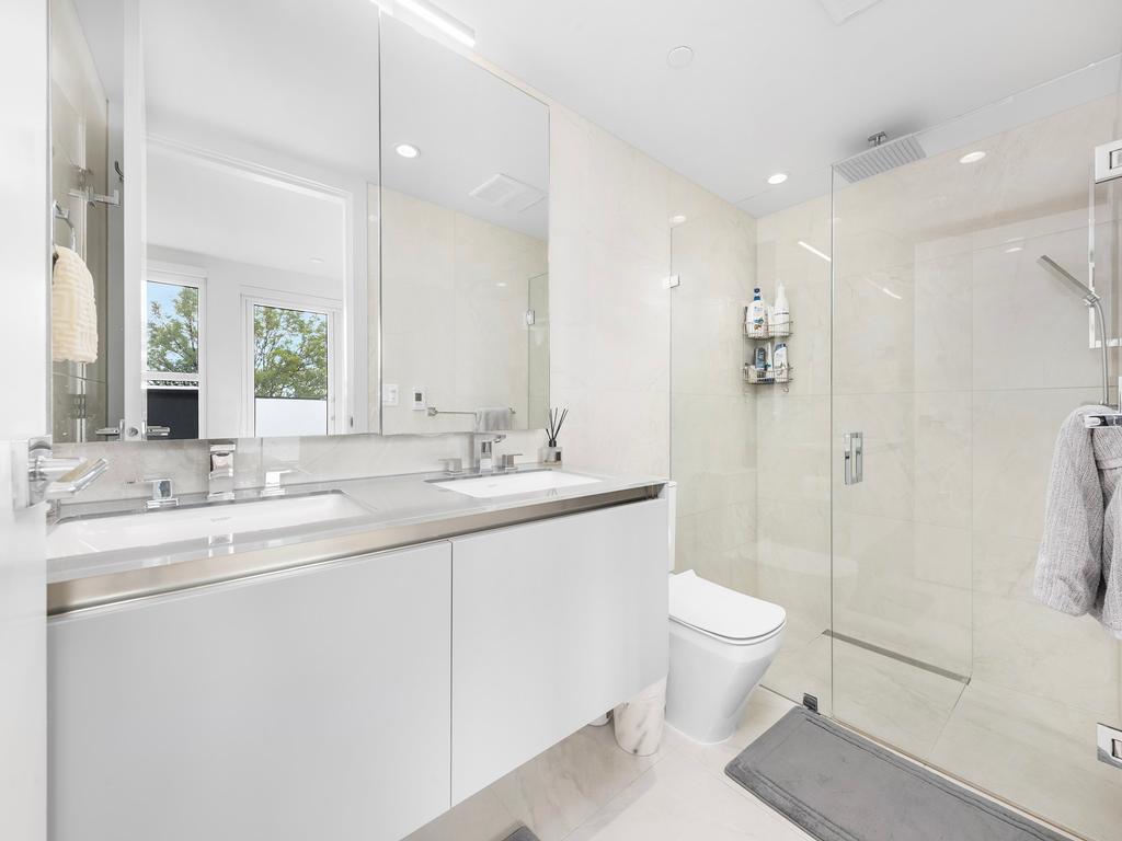 Listing Image for R3083398