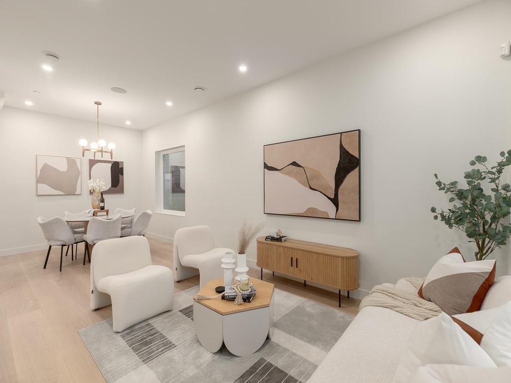 Listing Image for R3083402