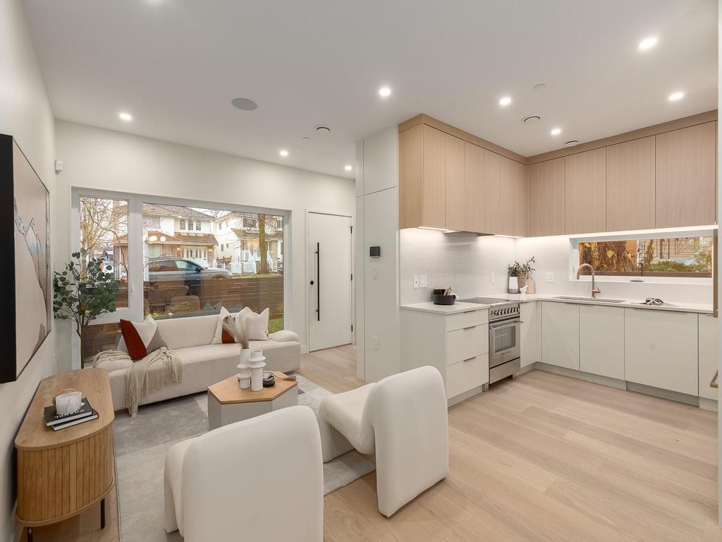 Listing Image for R3083402