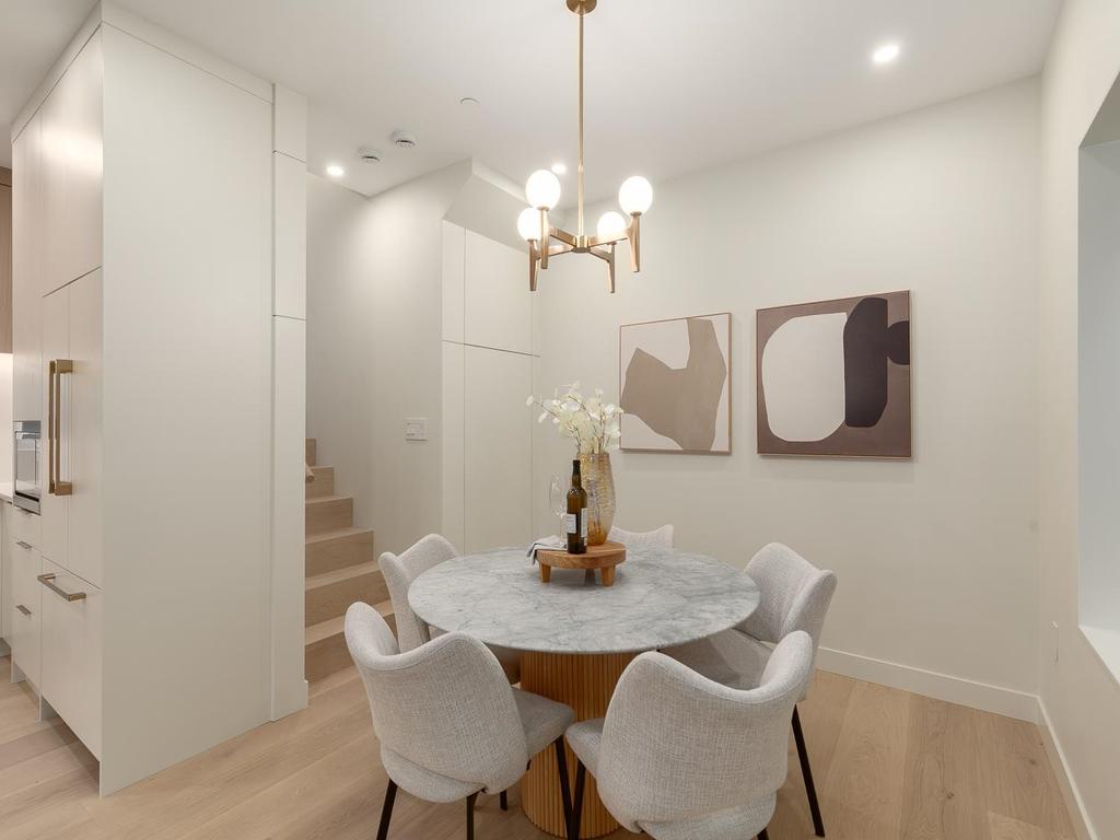 Listing Image for R3083402