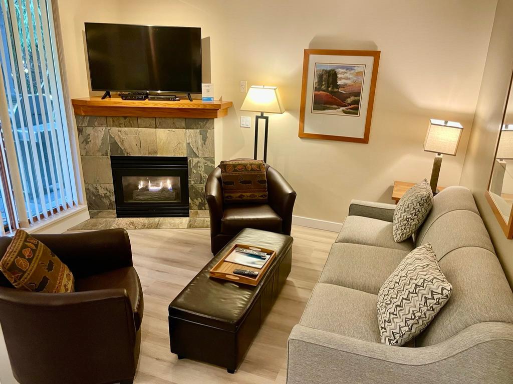 Listing Image for R3083407