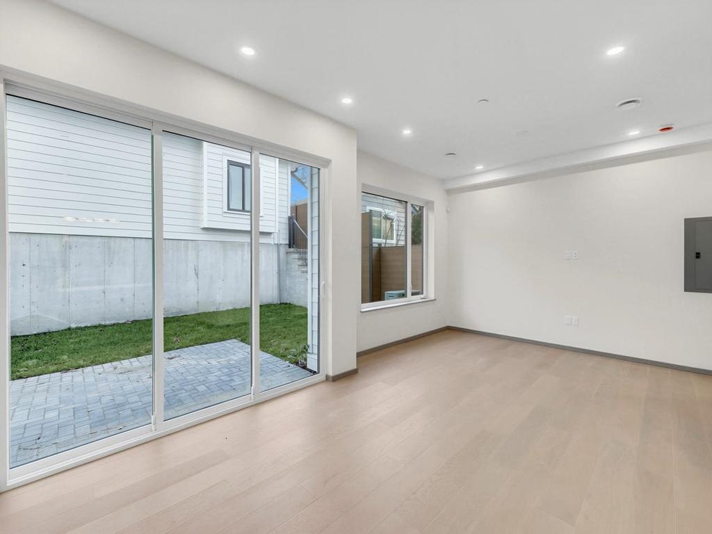 Listing Image for R3083413