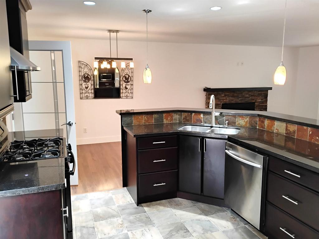 Listing Image for R3083458