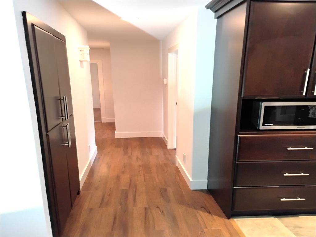 Listing Image for R3083458