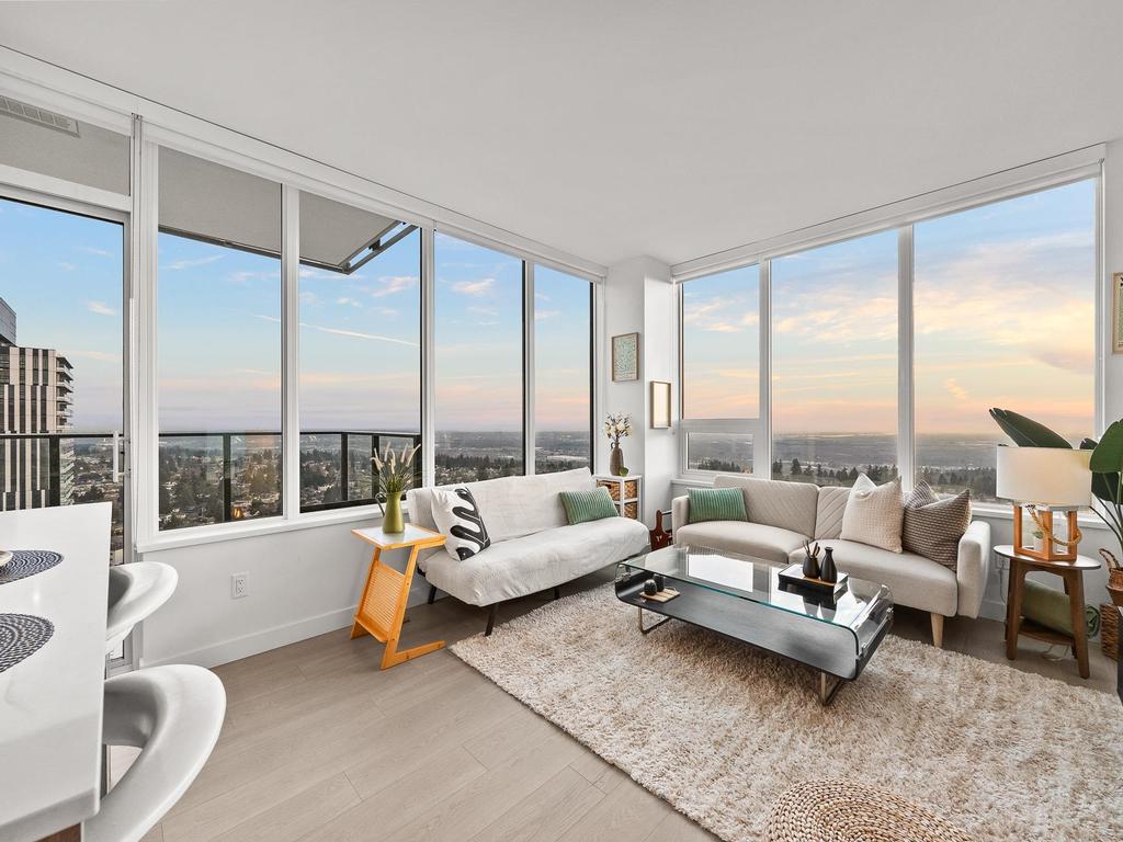 Listing Image for R3083477