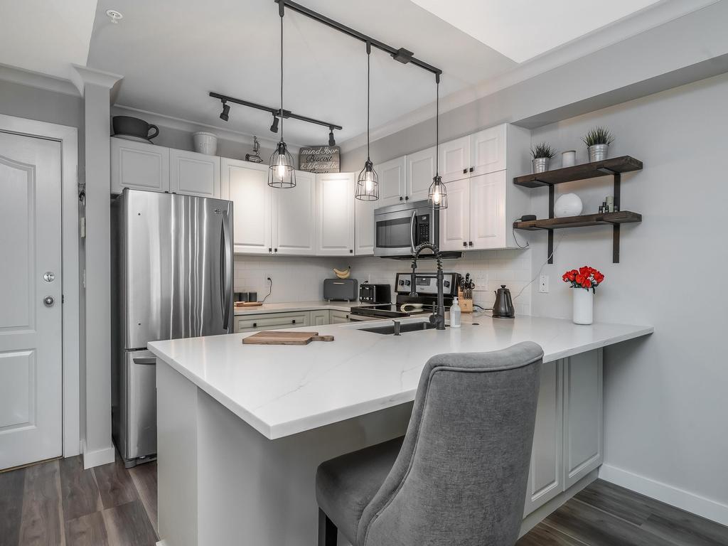 Listing Image for R3083520