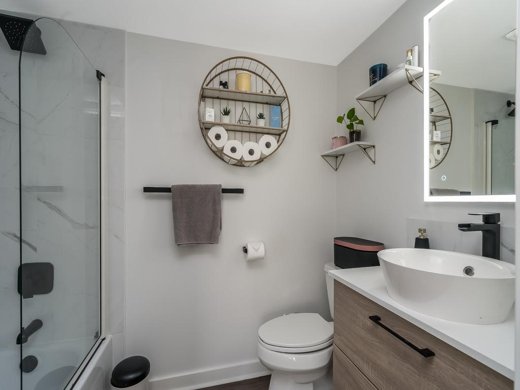 Listing Image for R3083520