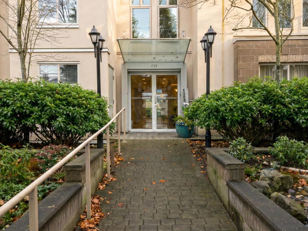 Listing Image for R3083528