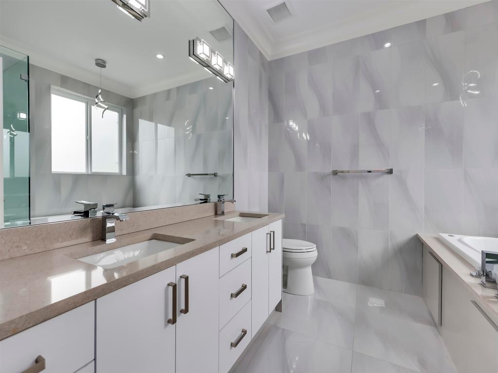 Listing Image for R3083533