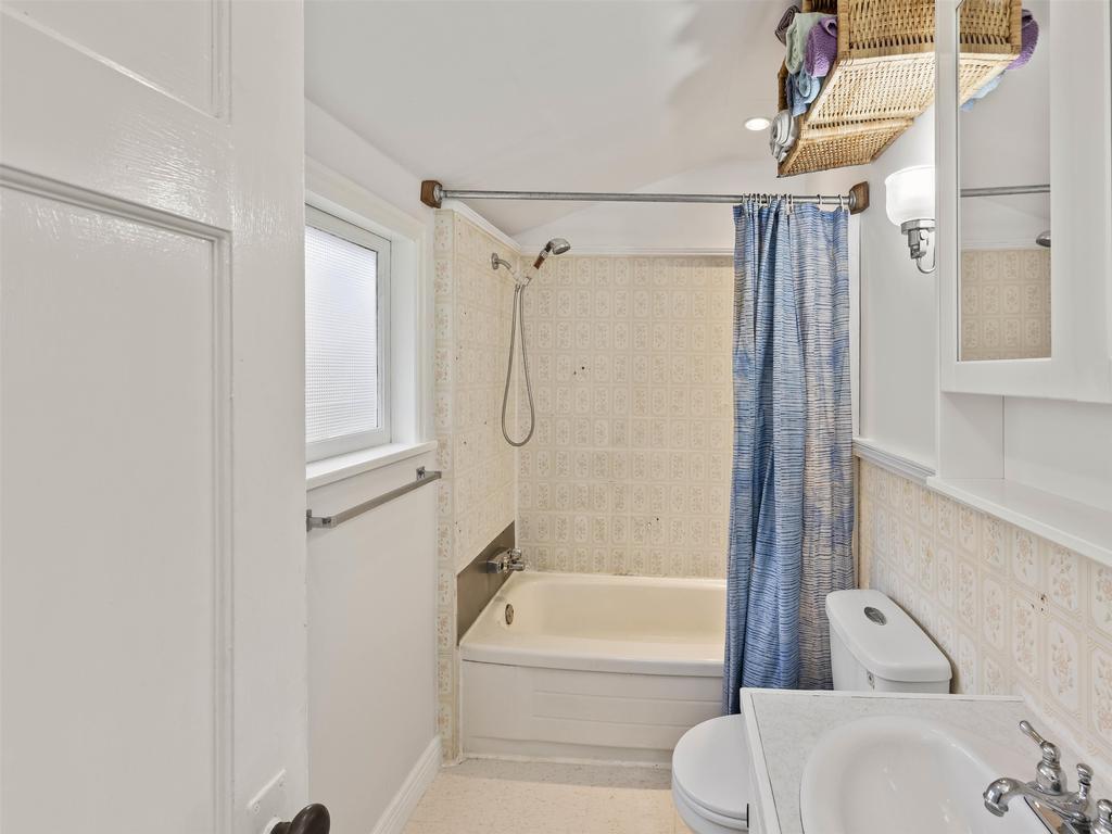 Listing Image for R3083534