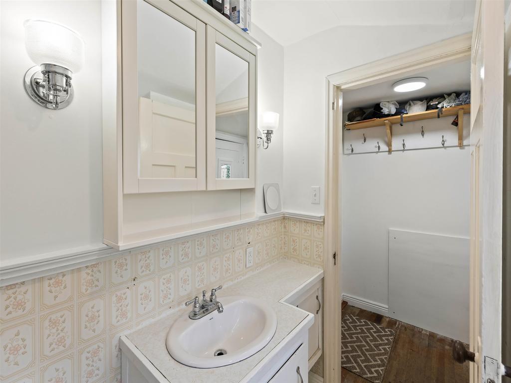 Listing Image for R3083534