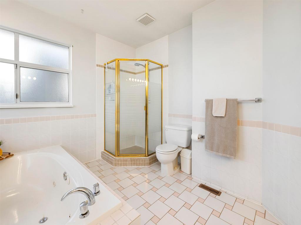 Listing Image for R3083556