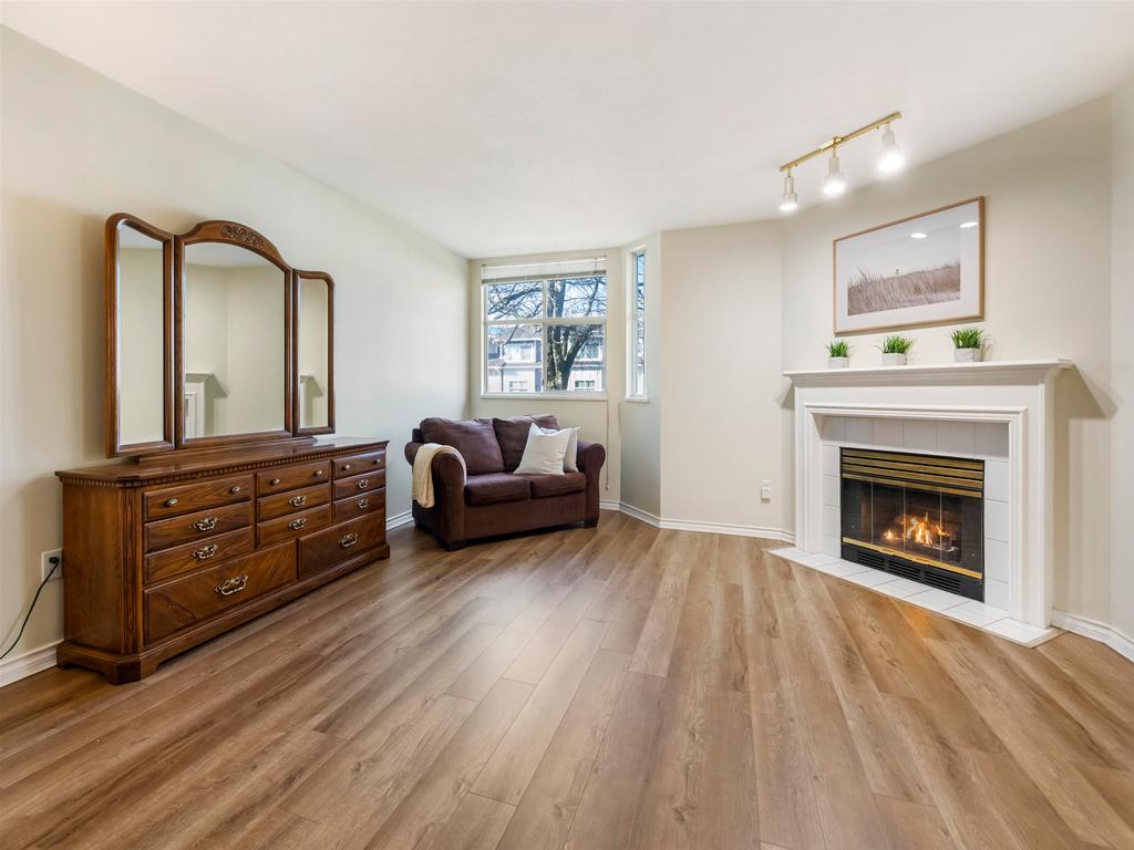 Listing Image for R3083556