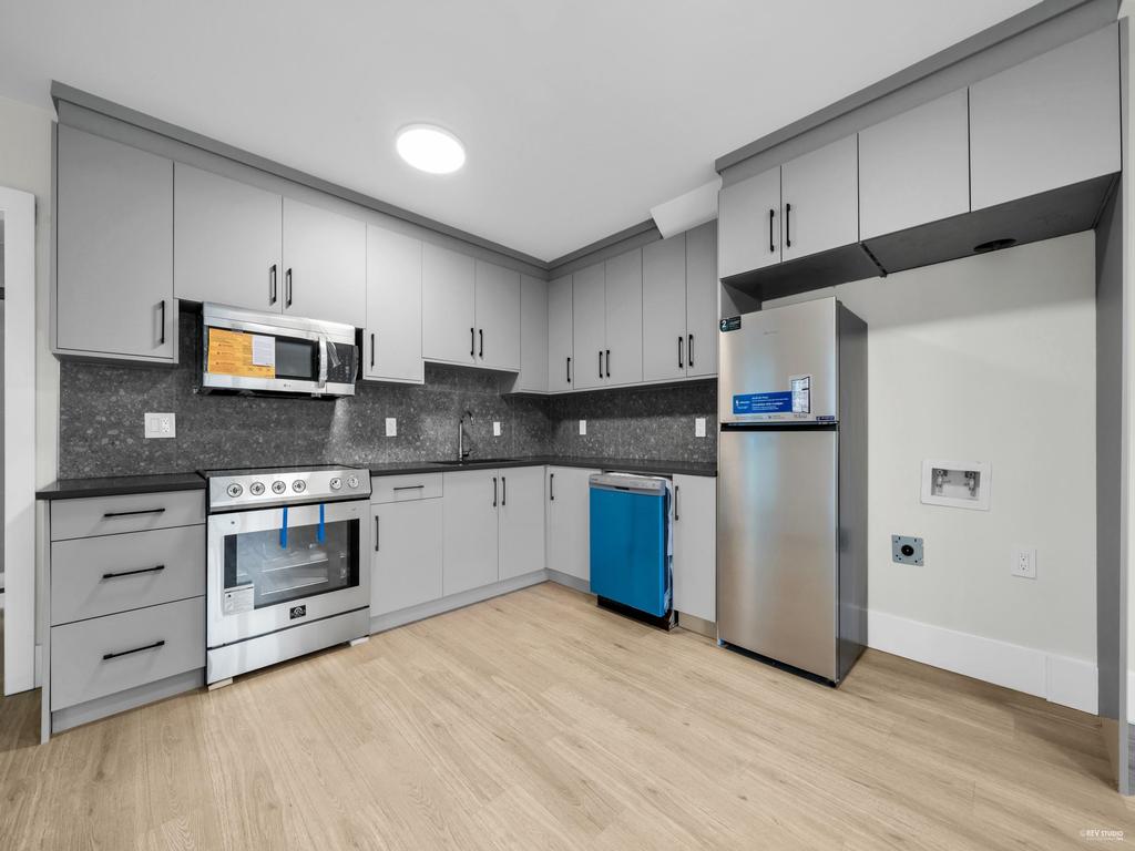 Listing Image for R3083568