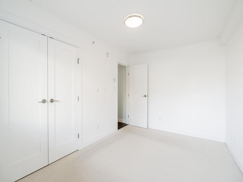 Listing Image for R3083582