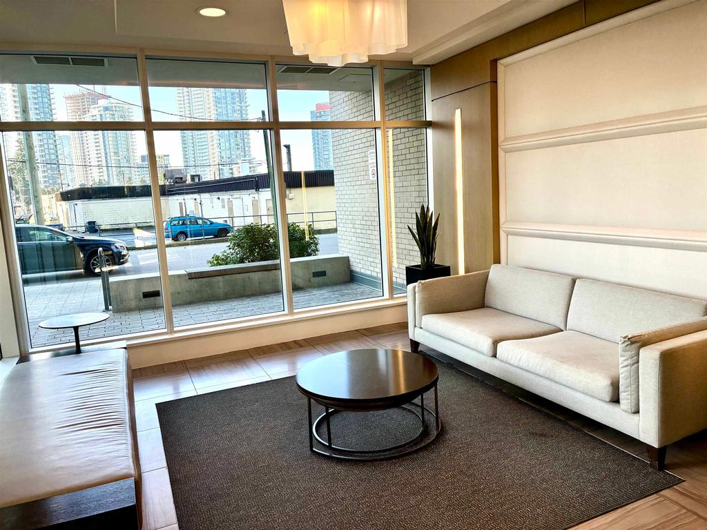 Listing Image for R3083586