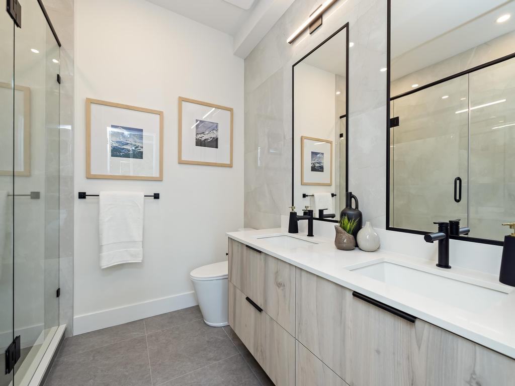 Listing Image for R3083598