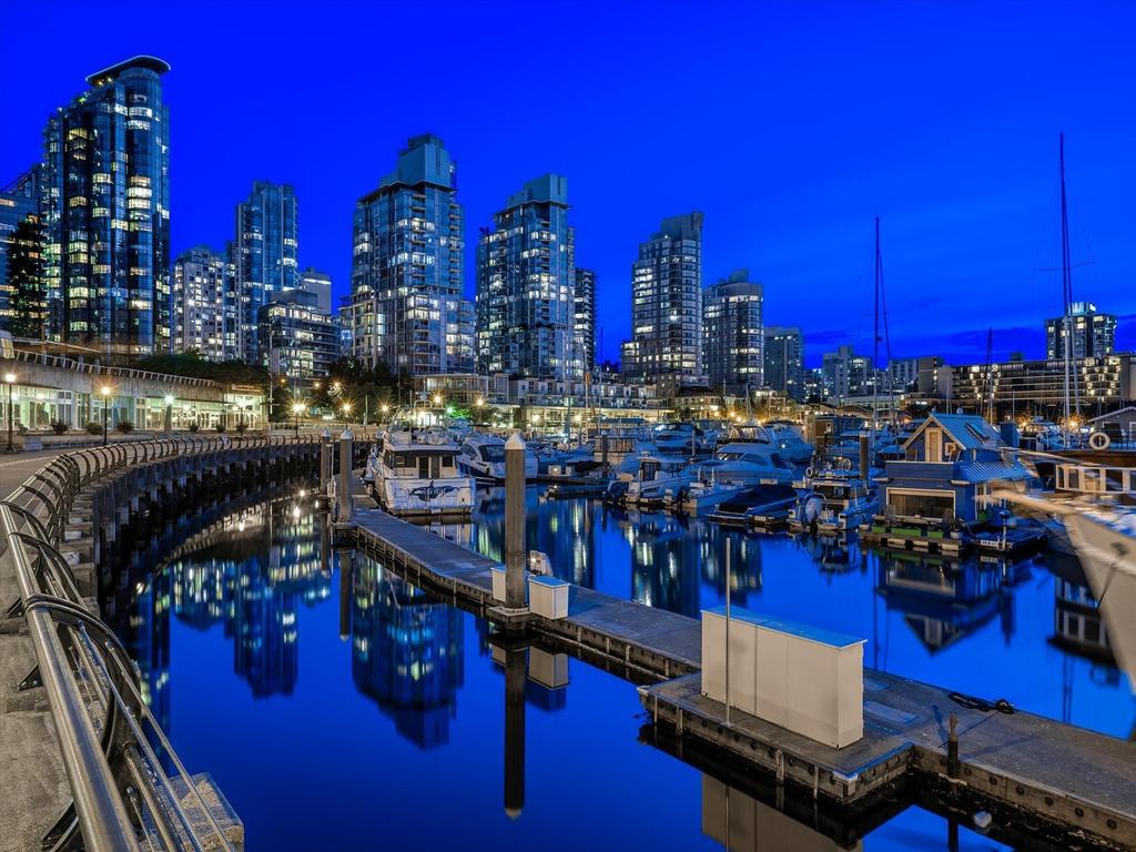 Listing Image for R3083612