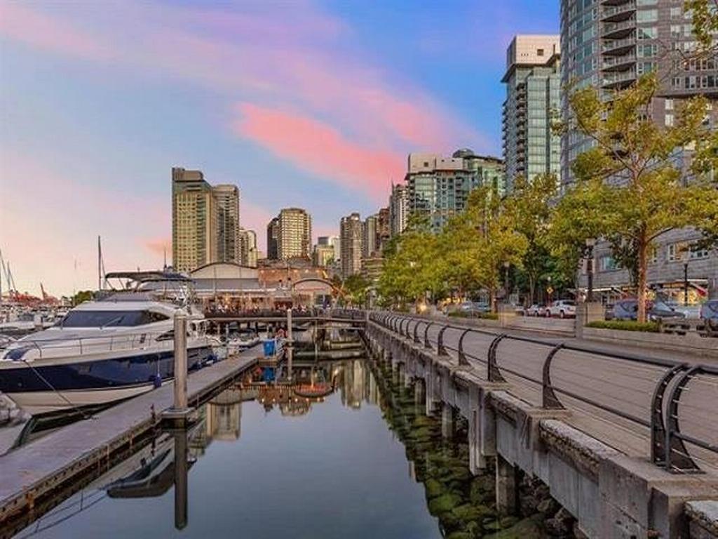 Listing Image for R3083612