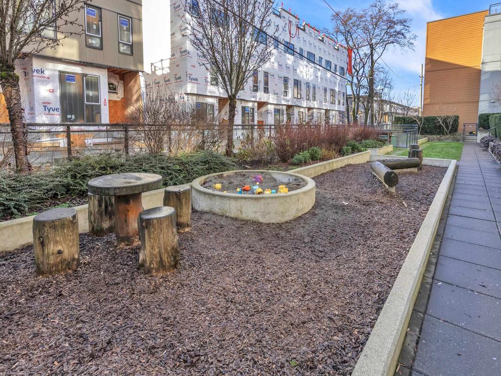 Listing Image for R3083634