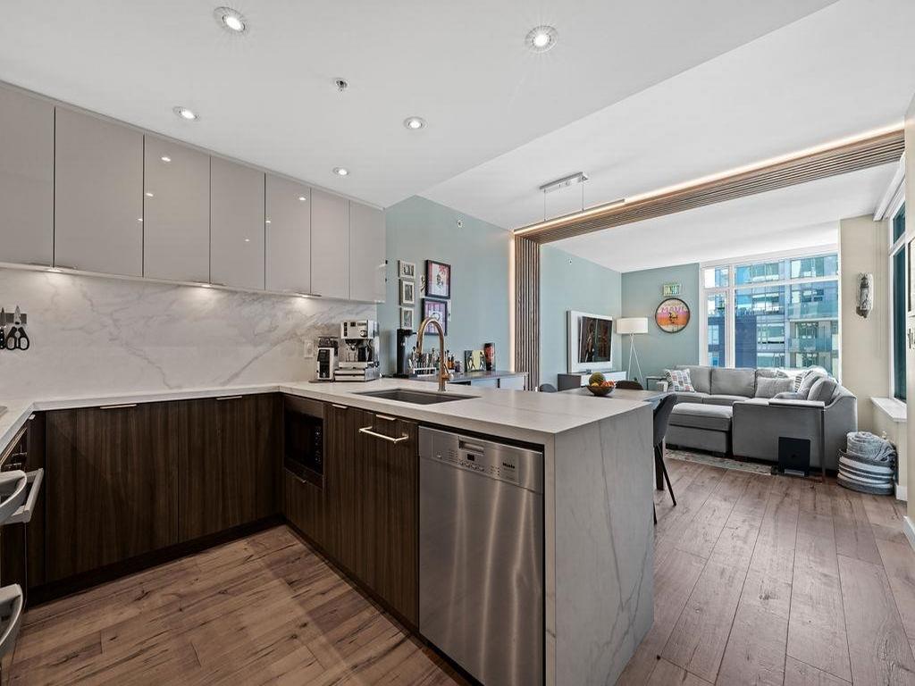 Listing Image for R3083642