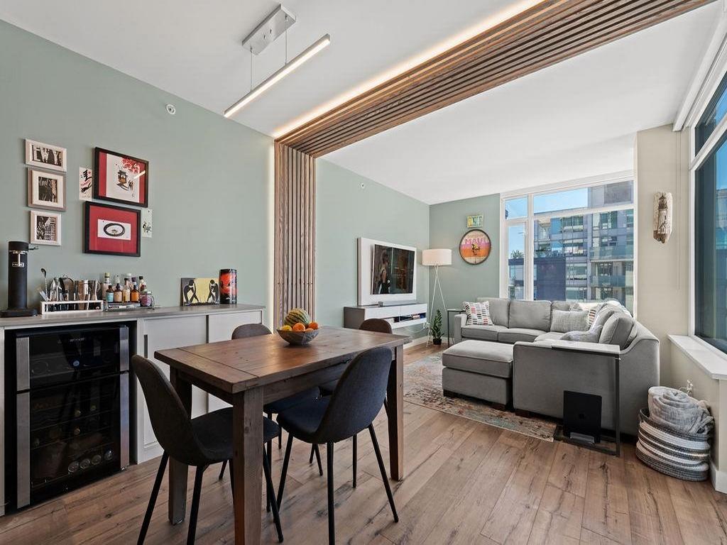 Listing Image for R3083642