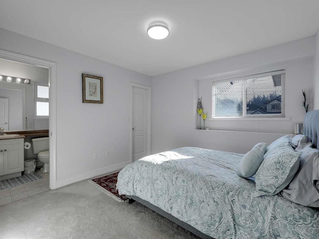 Listing Image for R3083784