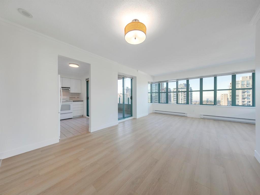 Listing Image for R3083796