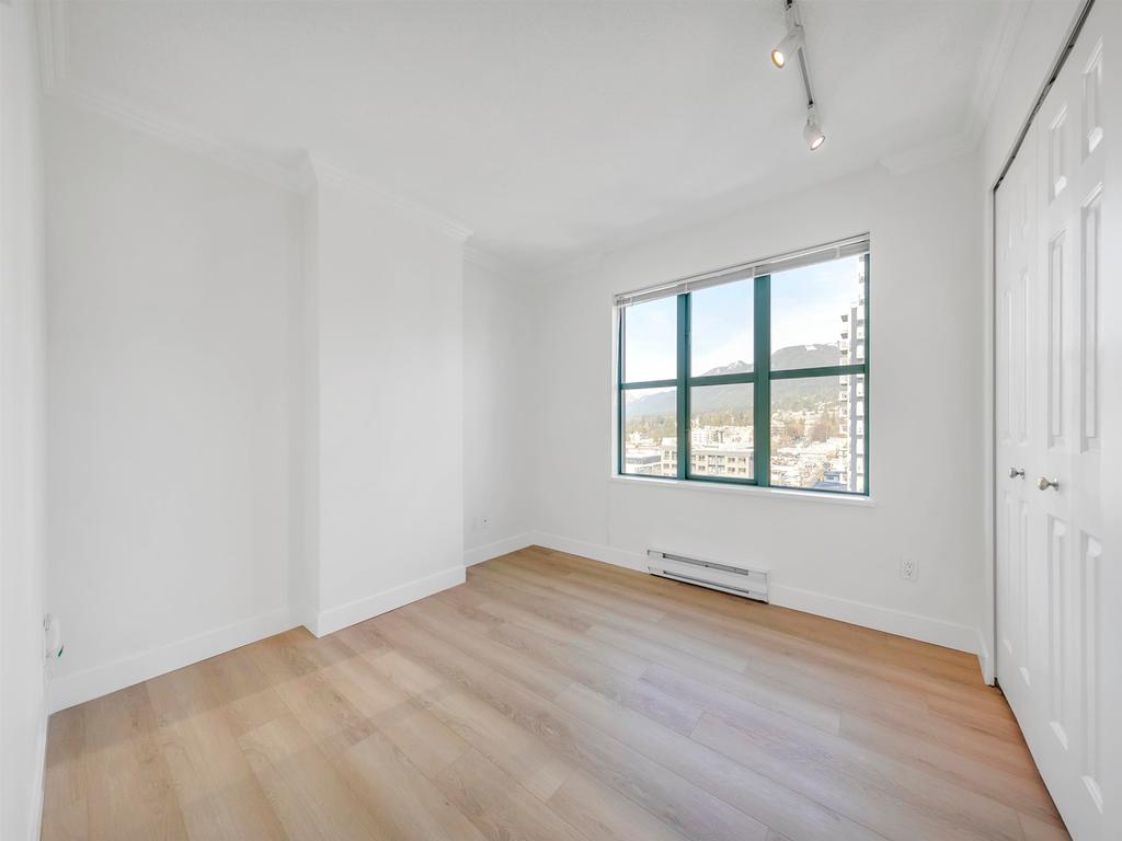 Listing Image for R3083796