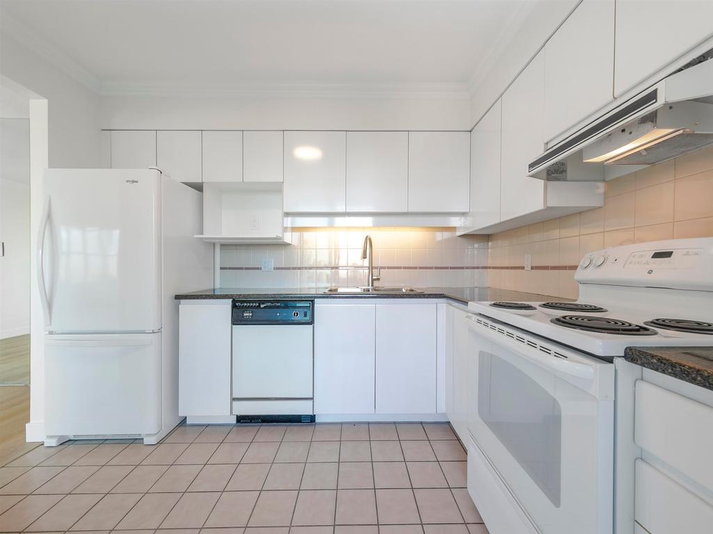 Listing Image for R3083796