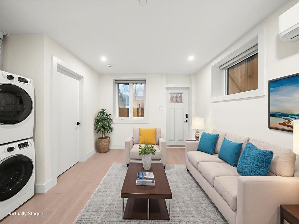 Listing Image for R3083802