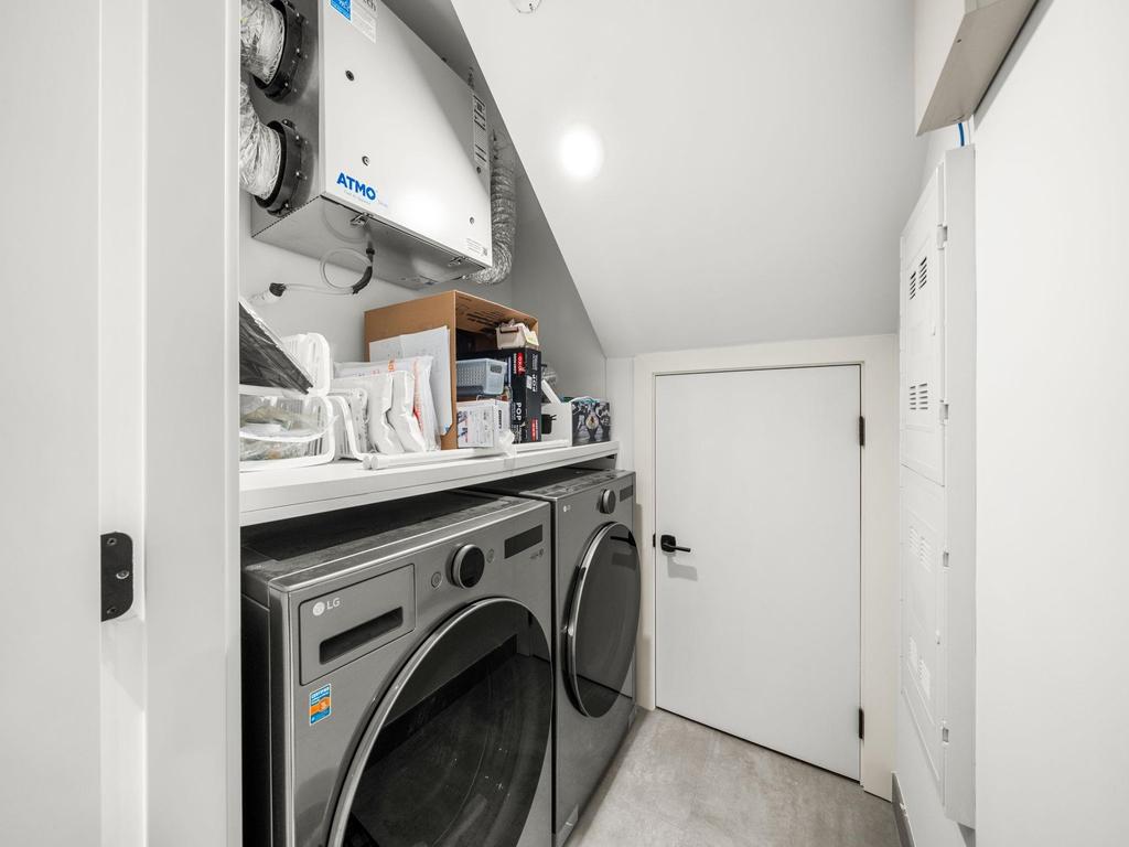 Listing Image for R3083802