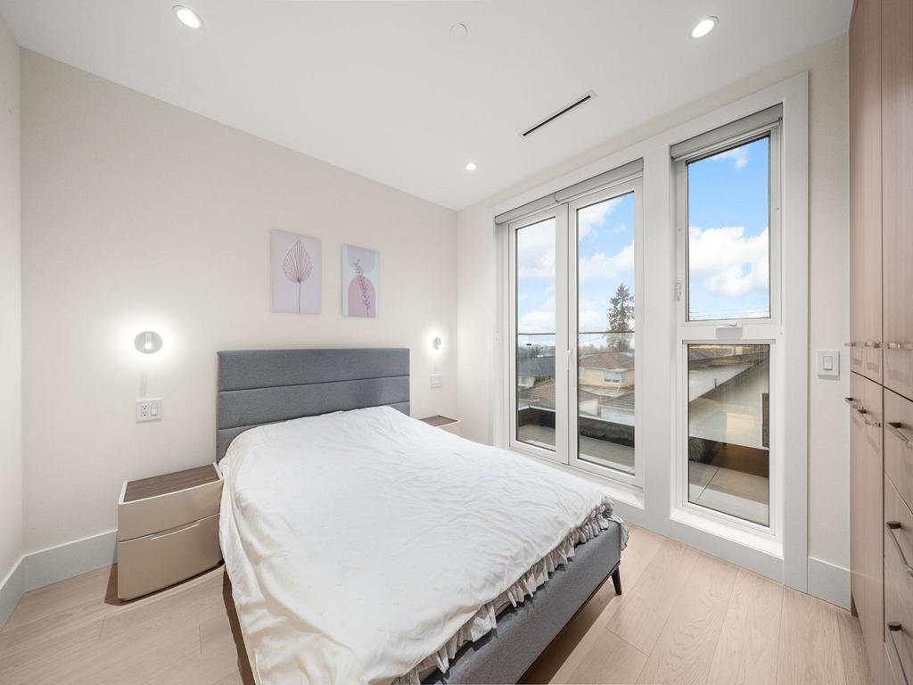 Listing Image for R3083802