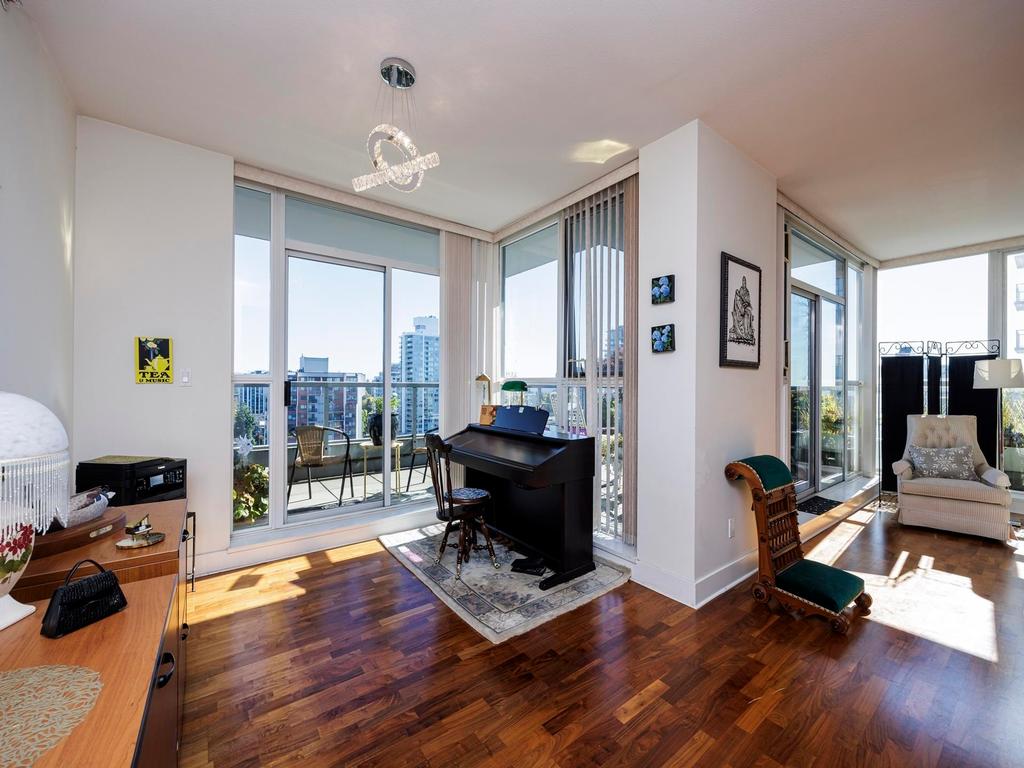 Listing Image for R3083822