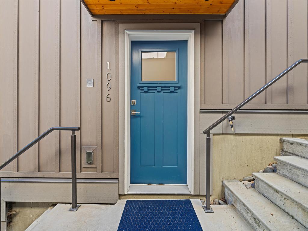 Listing Image for R3083825