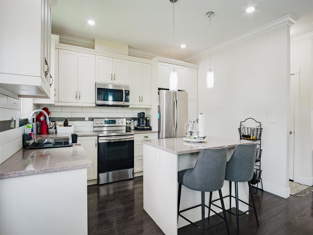 Listing Image for R3083832