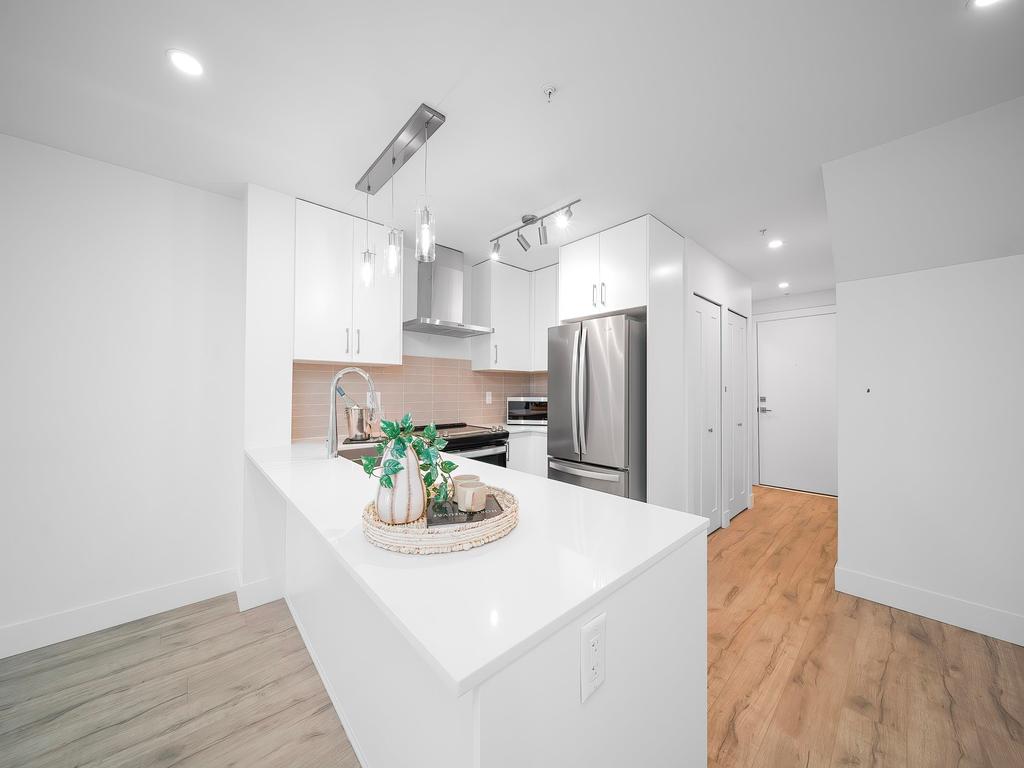 Listing Image for R3083903