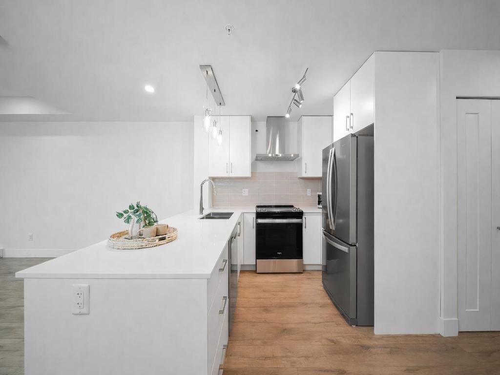 Listing Image for R3083903