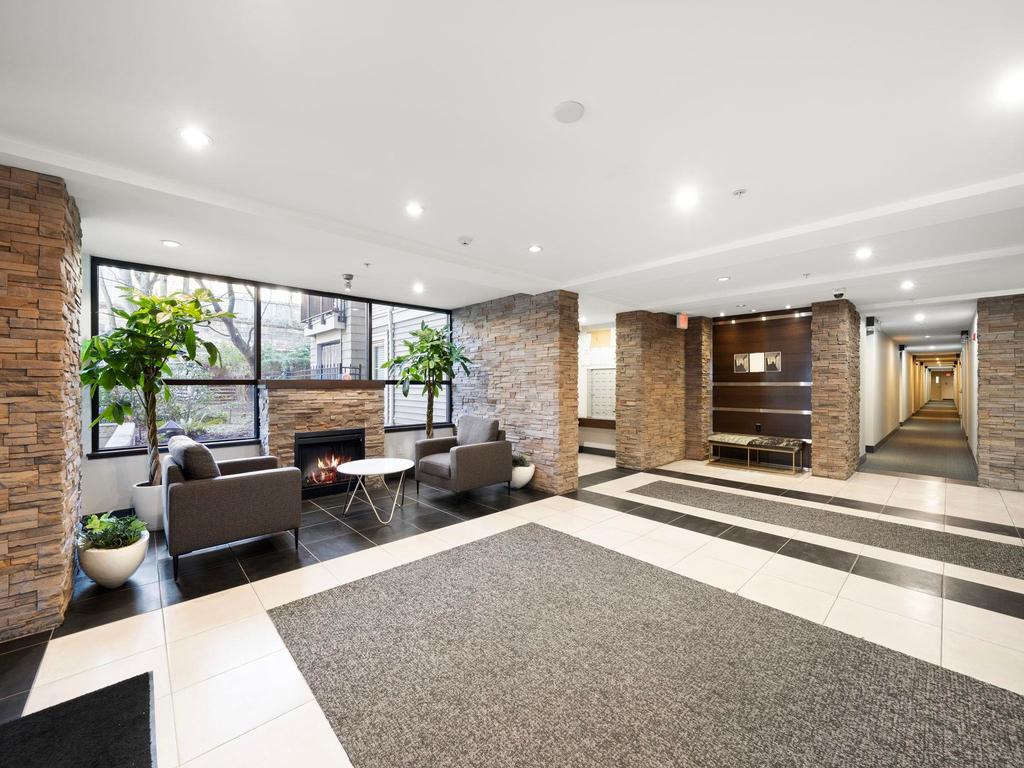 Listing Image for R3083918