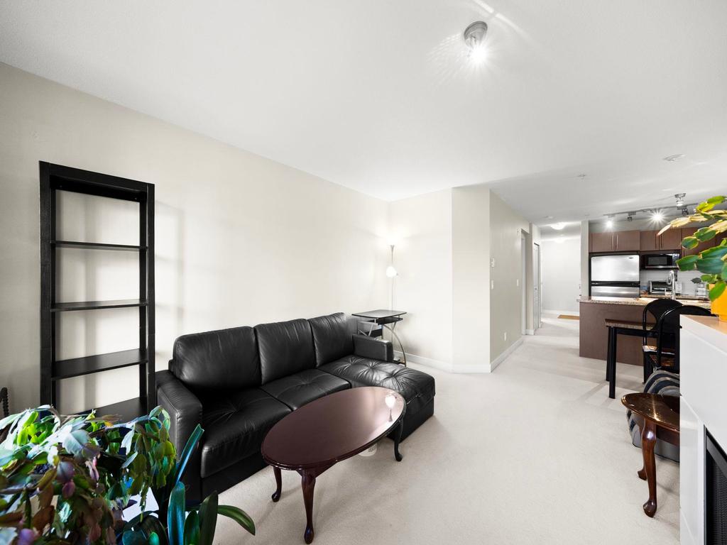 Listing Image for R3083918