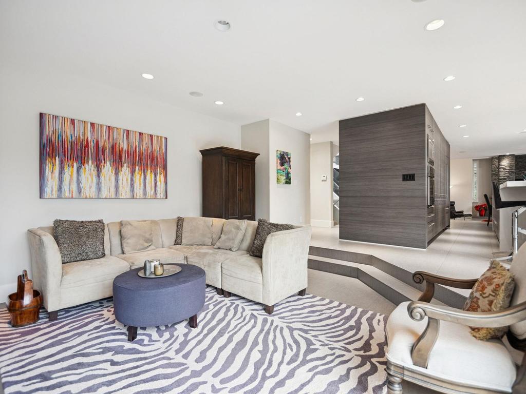 Listing Image for R3083927