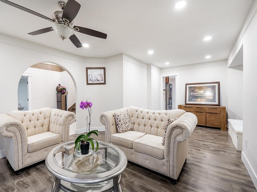 Listing Image for R3083955