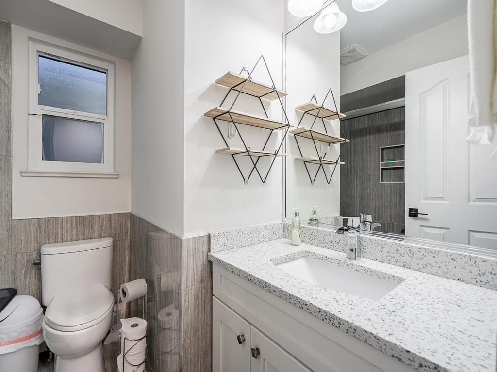 Listing Image for R3083955