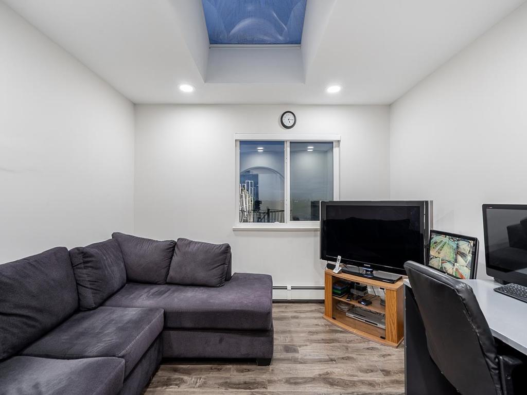 Listing Image for R3083955