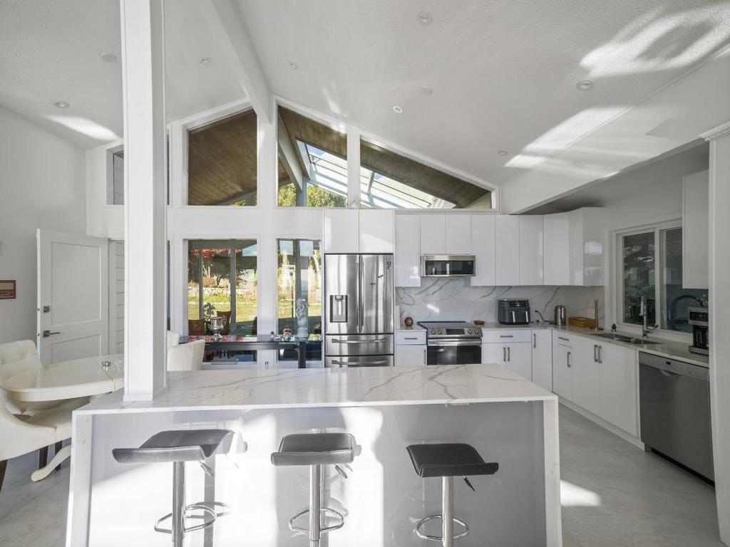 Listing Image for R3083971