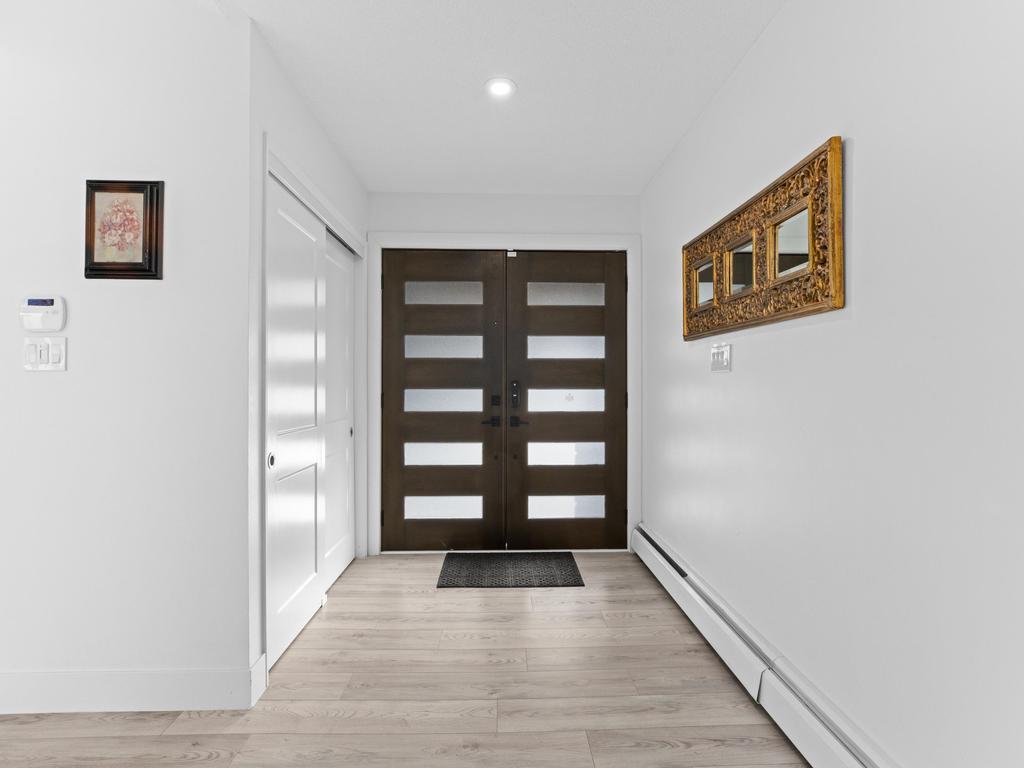 Listing Image for R3083971