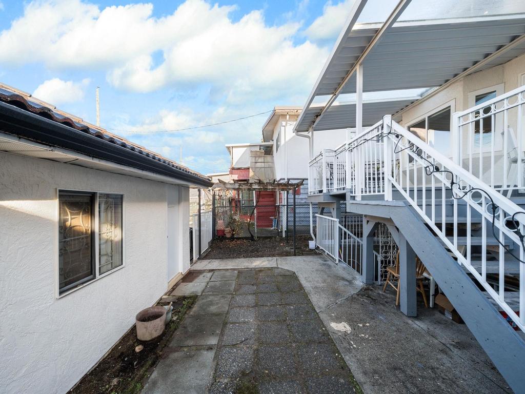 Listing Image for R3083972