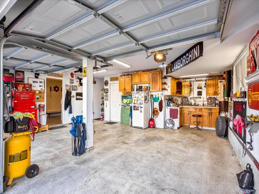 Listing Image for R3083983