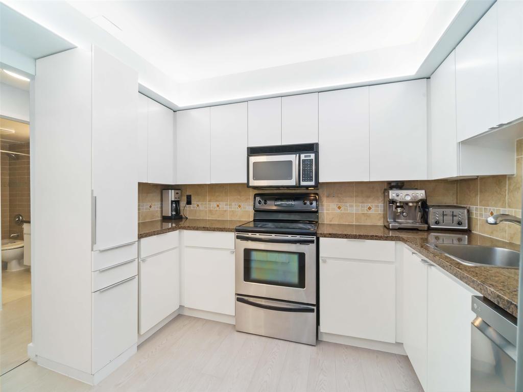 Listing Image for R3083990