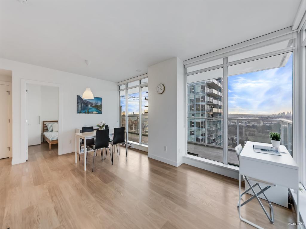 Listing Image for R3083994